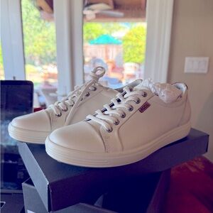 Ecco Classic White Casual Sneakers